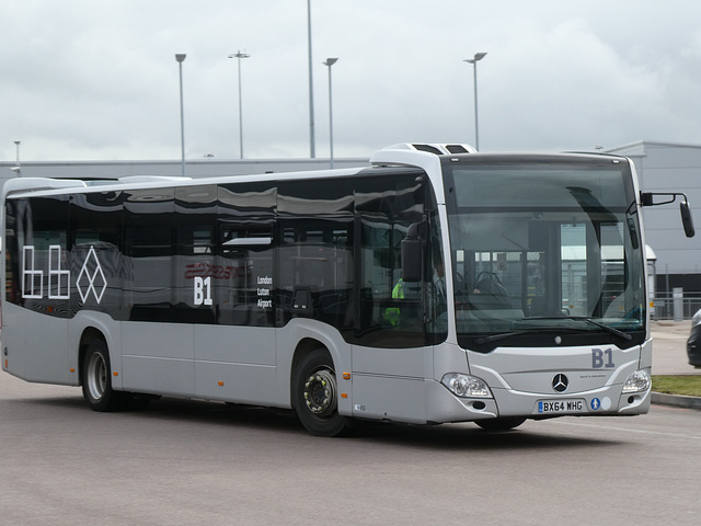 APCOA Parking Services B1 (BX64 WHG) at Luton Airport - 14 Apr 2023 (P1140907)