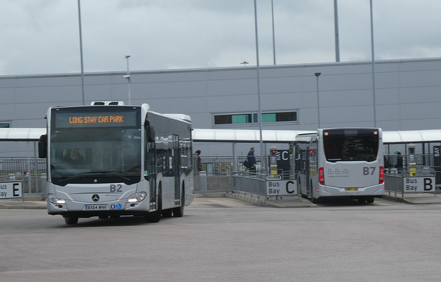 APCOA Parking Services Citaros at Luton Airport - 14 Apr 2023 (P1140901)
