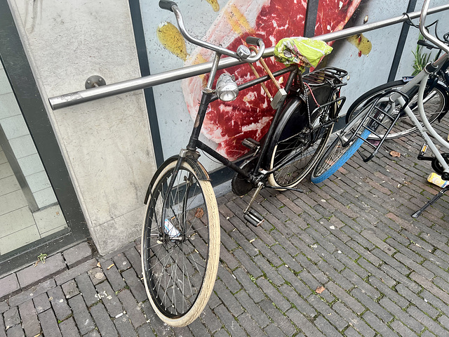 Old Gazelle bicycle