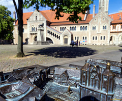 Der Burgplatz in Braunschweig in zwei Ansichten