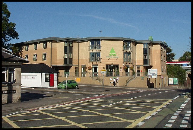 Oxford YHA and Mick's Cafe