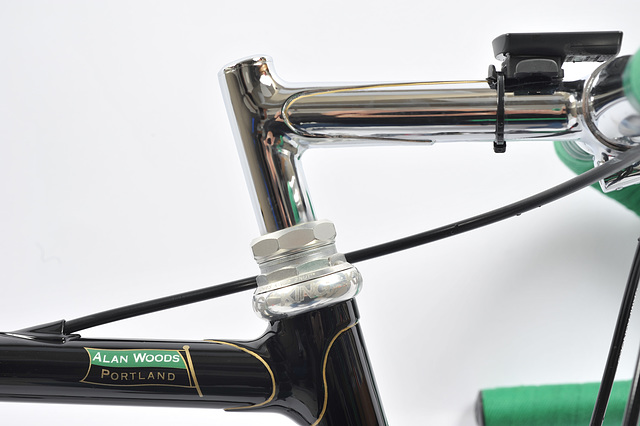 Chromed, steel stem made by Stevenson. Internal cable routing.