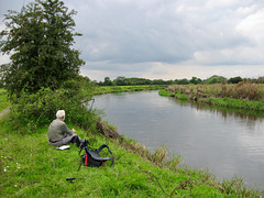 Lunch on the bank of the River Trent NE of Orgreave.