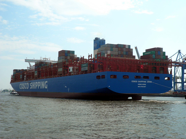 Containerriese COSCO SHIPPING ARIES