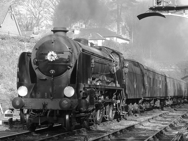 Cheltenham arriving at Alresford - 17 April 2021