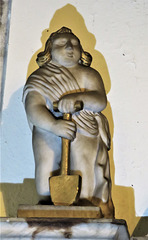morley church, derbs ; c17 tomb of  jacynth sacheverell; cherub with spade
