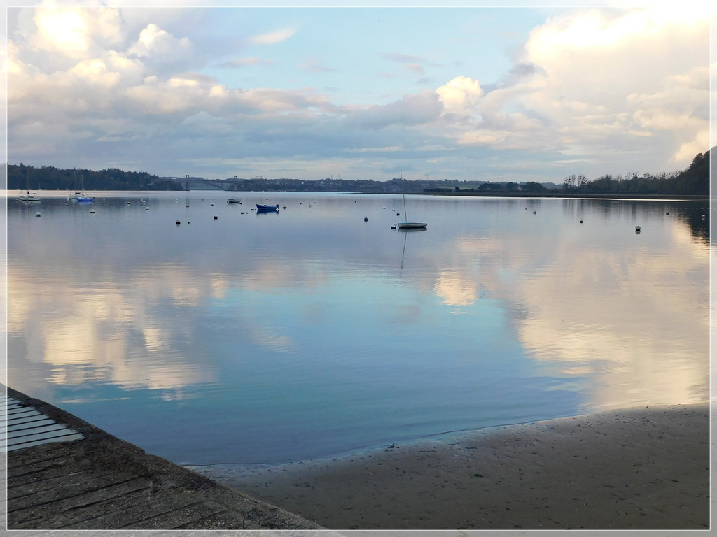 Reflets au port de Mordreuc (22)