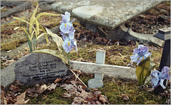 Hand-made grave marker