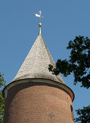 Turm der Kirche St. Mauritius/ Hollern