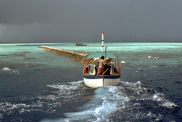 Fahrt in die unendliche Weite des Malediven Atolls