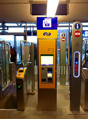 New top-up machine for a public transport card