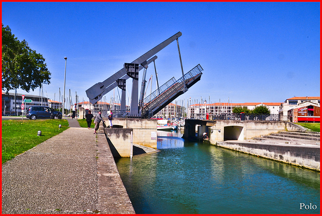 Entrada a le Bassin Bouganville de Rochefort + 4 notas