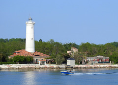 Leuchtturm bei Santa Maria del Mare