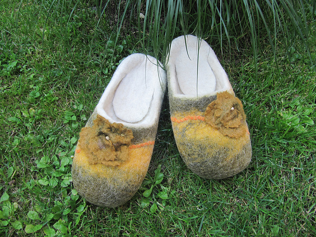 felted slippers