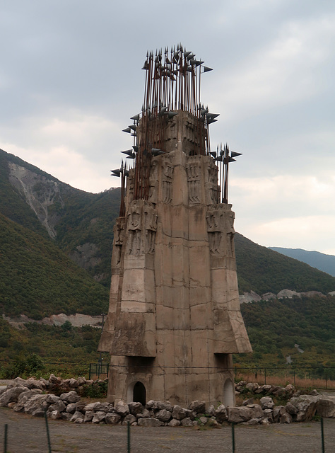 Monument to the 300 Aragvians, Zhinvali.