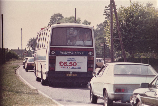 Eastern Counties LT887 (EAH 887Y) on the old A11 at Barton Mills – 19 Aug 1984 (X846-21)