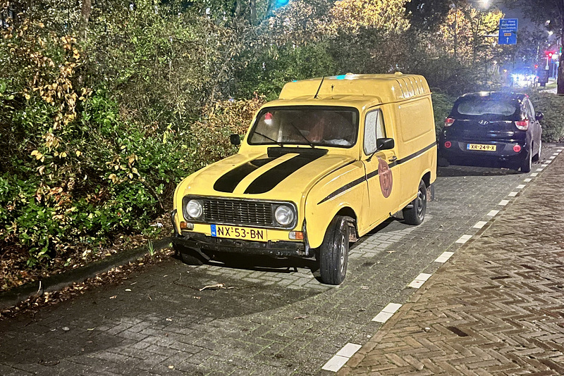 1986 Renault 4F6 Combi