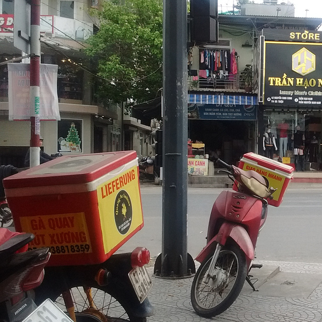 Lieferung motorbikes boxes