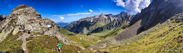 Auf dem Heidelpass