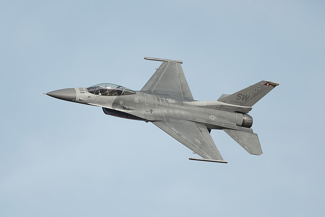 General Dynamics F-16C Fighting Falcon 91-0376