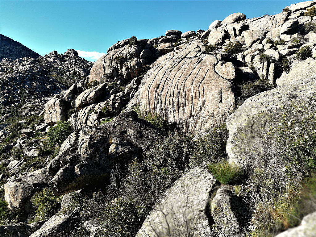 I just adore this granite scenery!