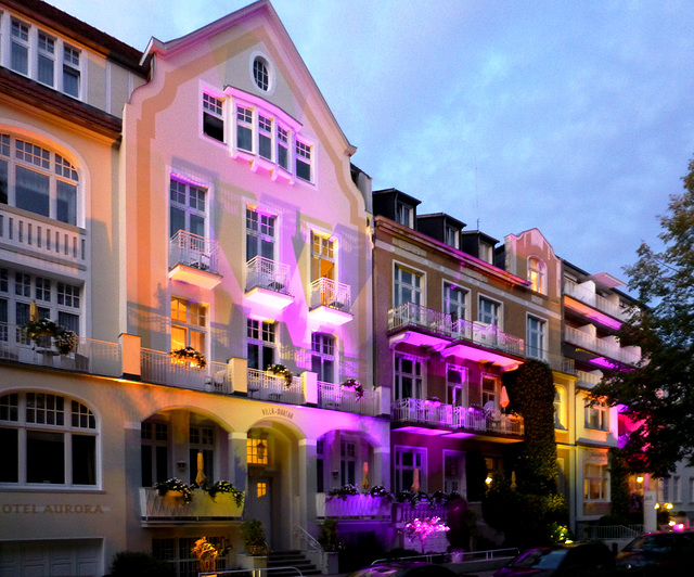 DE - Bad Neuenahr-Ahrweiler - Illuminated hotel