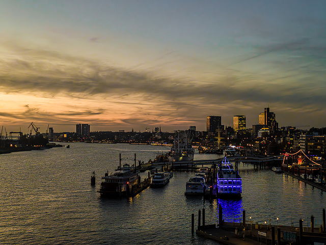 Goldene Stunde (270°)