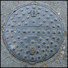 Cumnor manhole