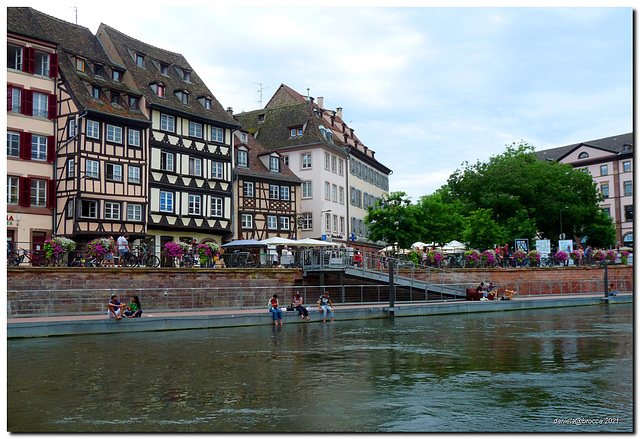 Les pieds dans l'eau