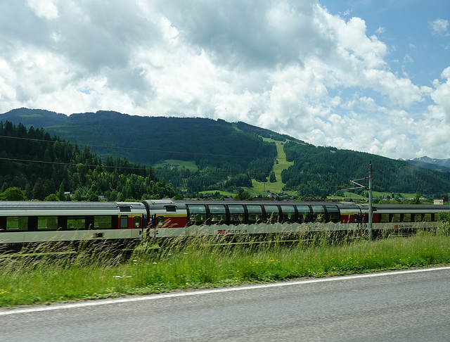 Observation carriage