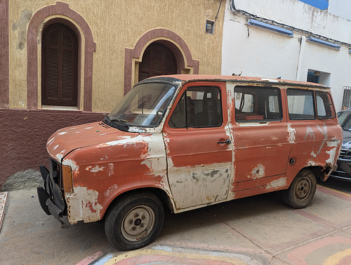 En cure de restauration / Currently undergoing restoration