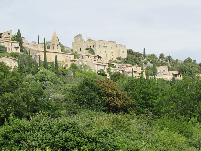 03-CRESTET Vaucluse (vue générale)