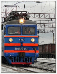 вл60 transiting at Plestesk station, Russia