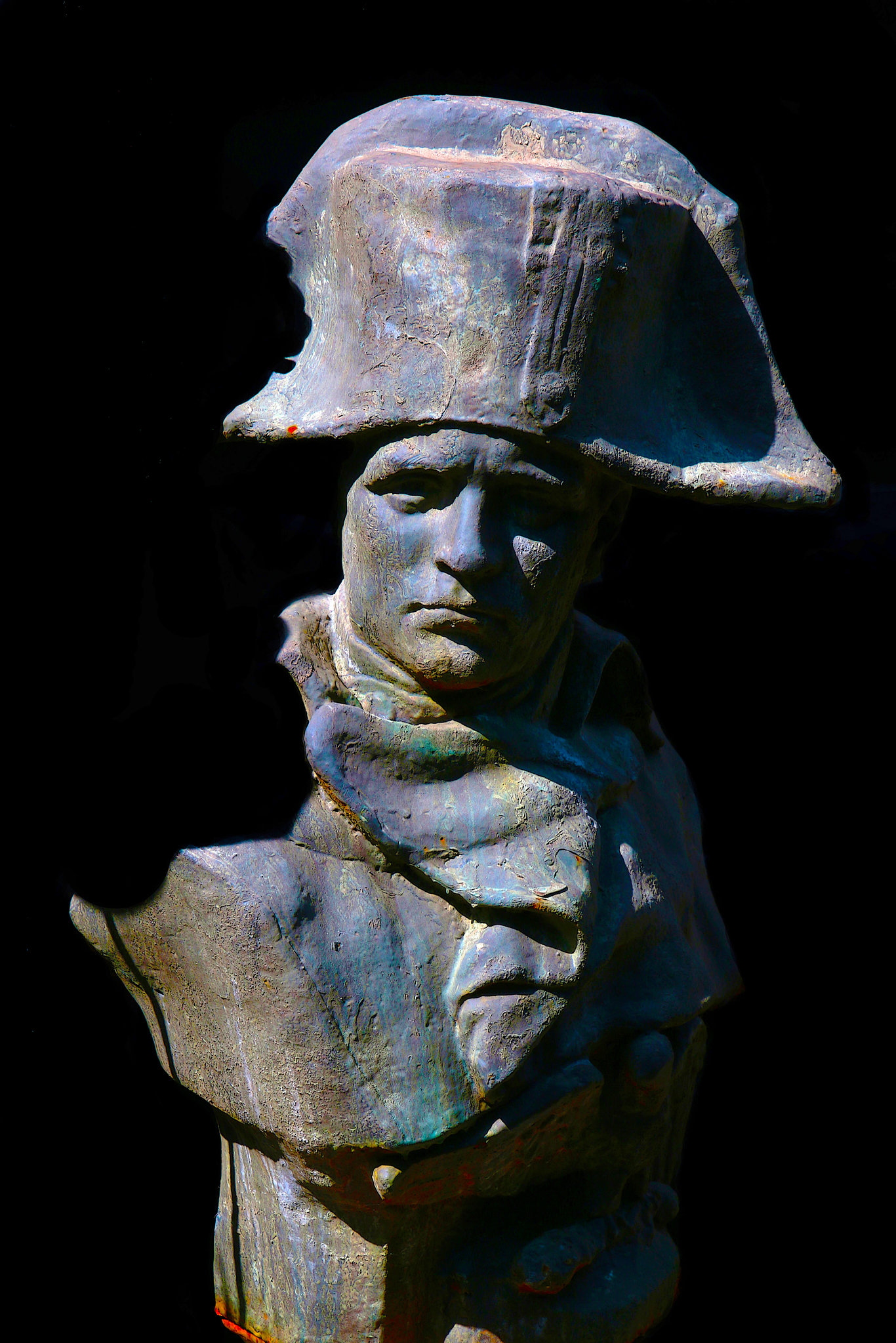 Le regard immortalisé de l'empereur après la bataille de Waterproof  .