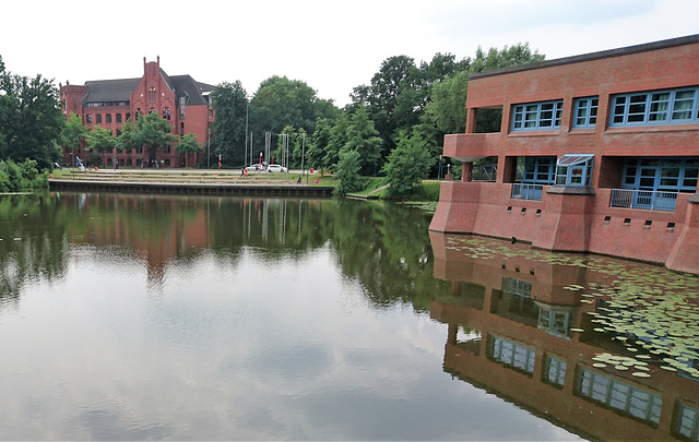 Rathaus und Bürgerhaus Wilhelmsburg