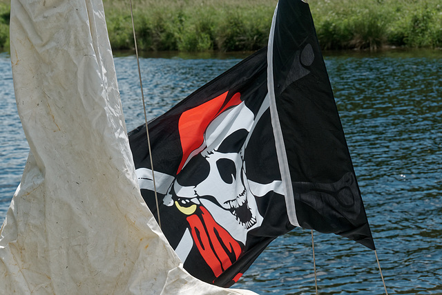 Sous une apparence paisible, Port-Launay est un repaire de pirates !