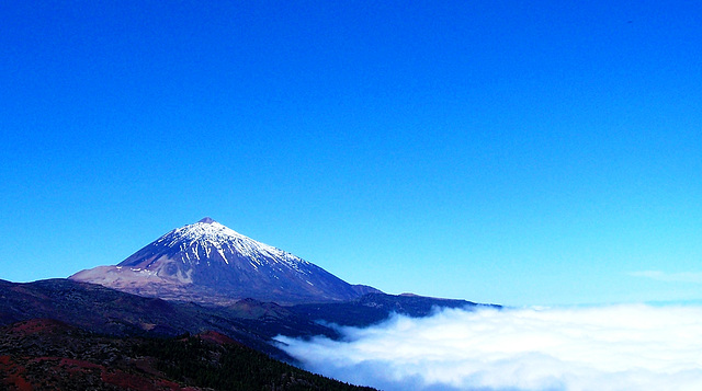 ES - Teide über den Wolken