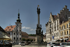 Sloup Nejsvětější Trojice v Loketu