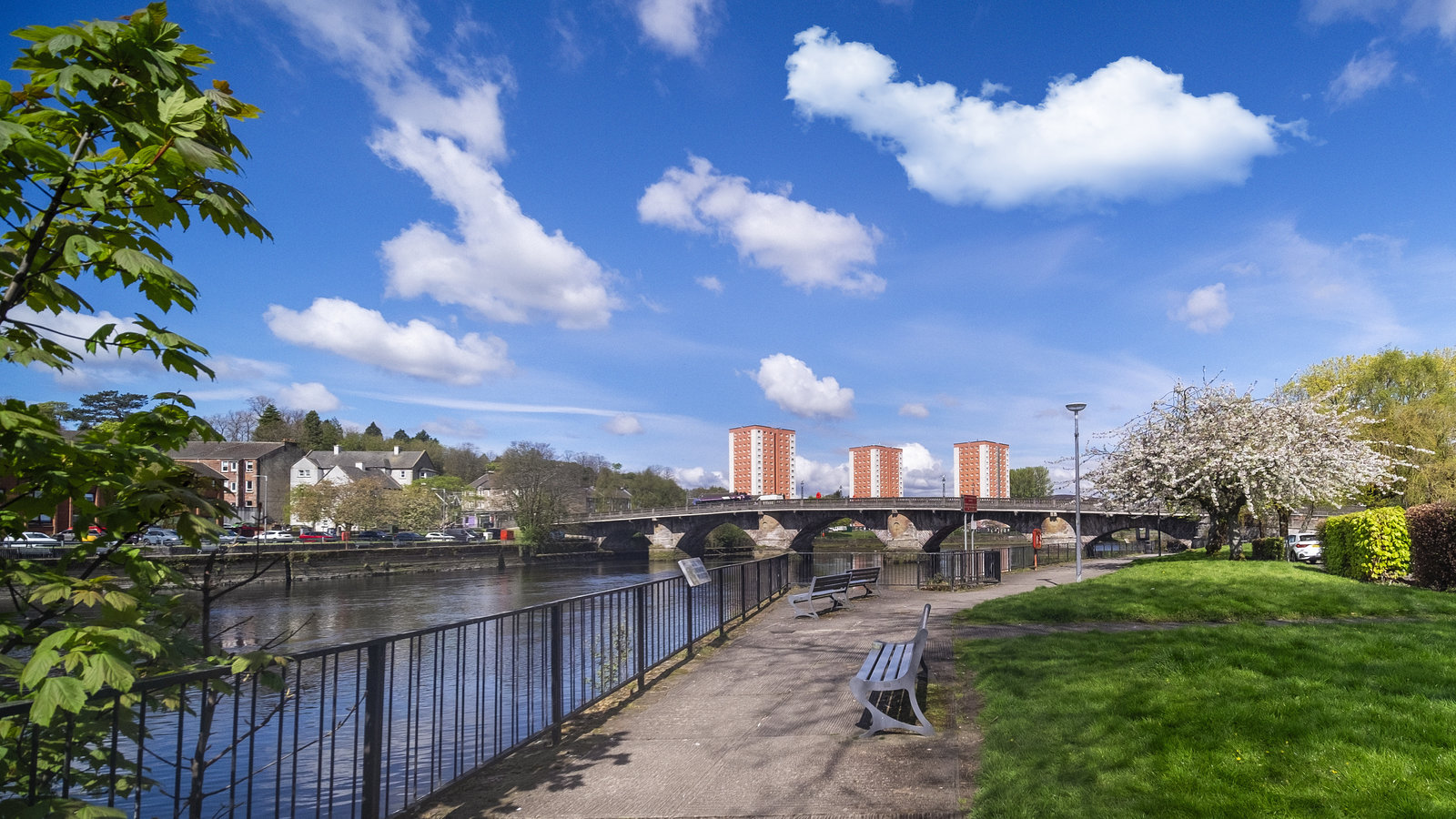 Dumbarton Quay and the River Leven