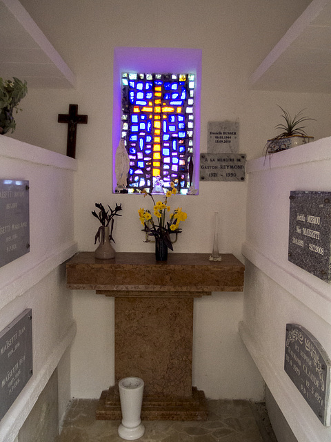 Cimetière Marin, Bonifacio, Corse.