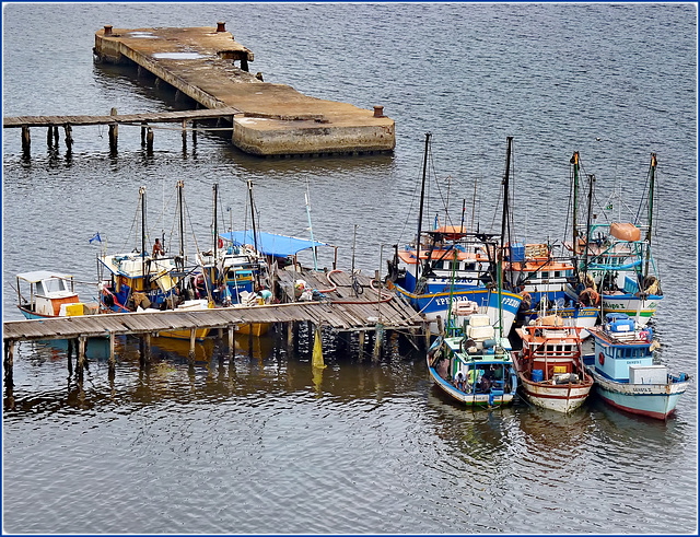 Ilhéus : un pontile per le barche da pesca