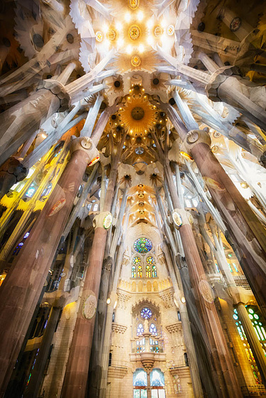 BARCELONA SAGRADA FAMILIA ANTONI GAUDI