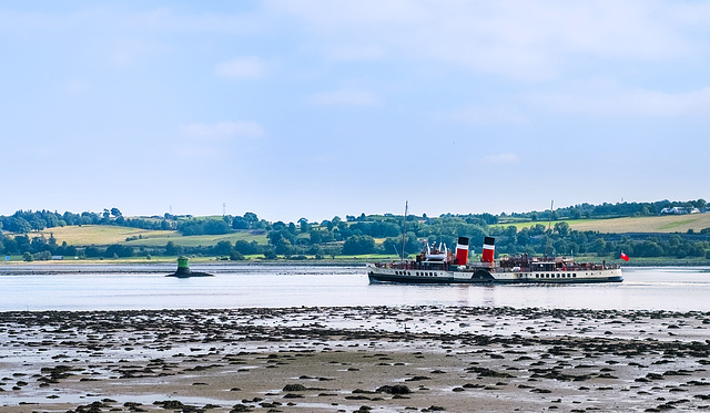 PS 'Waverley', River Clyde, Dumbarton