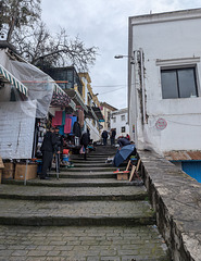 Escalier à marches très larges / Stairs with extra-wide treads