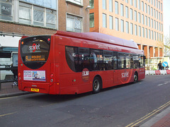 DSCF6795 Reading Buses 414 (YR13 PMV) - 6 Apr 2017