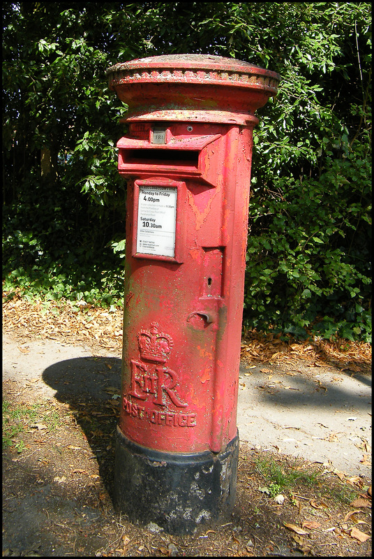 Chesham Lane pillar box