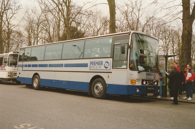 342 Premier Travel Services (AJS) D342 KVE at Cambridge - 11 Feb 1989 342 Premier Travel Services (AJS) D342 KVE at Cambridge - 11 Feb 1989