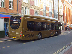 DSCF6784 Reading Buses 422 (YN14 MXR) - 6 Apr 2017