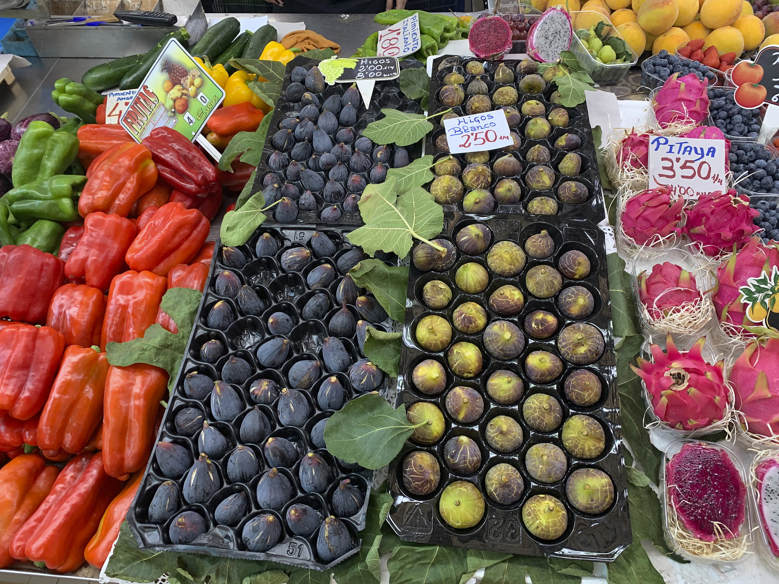 Fruit & veg, Mercat Central