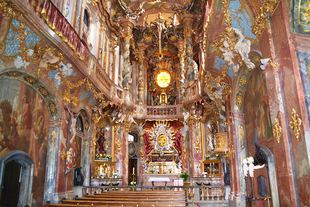 St.Johann Nepomuk Kirche-von innen